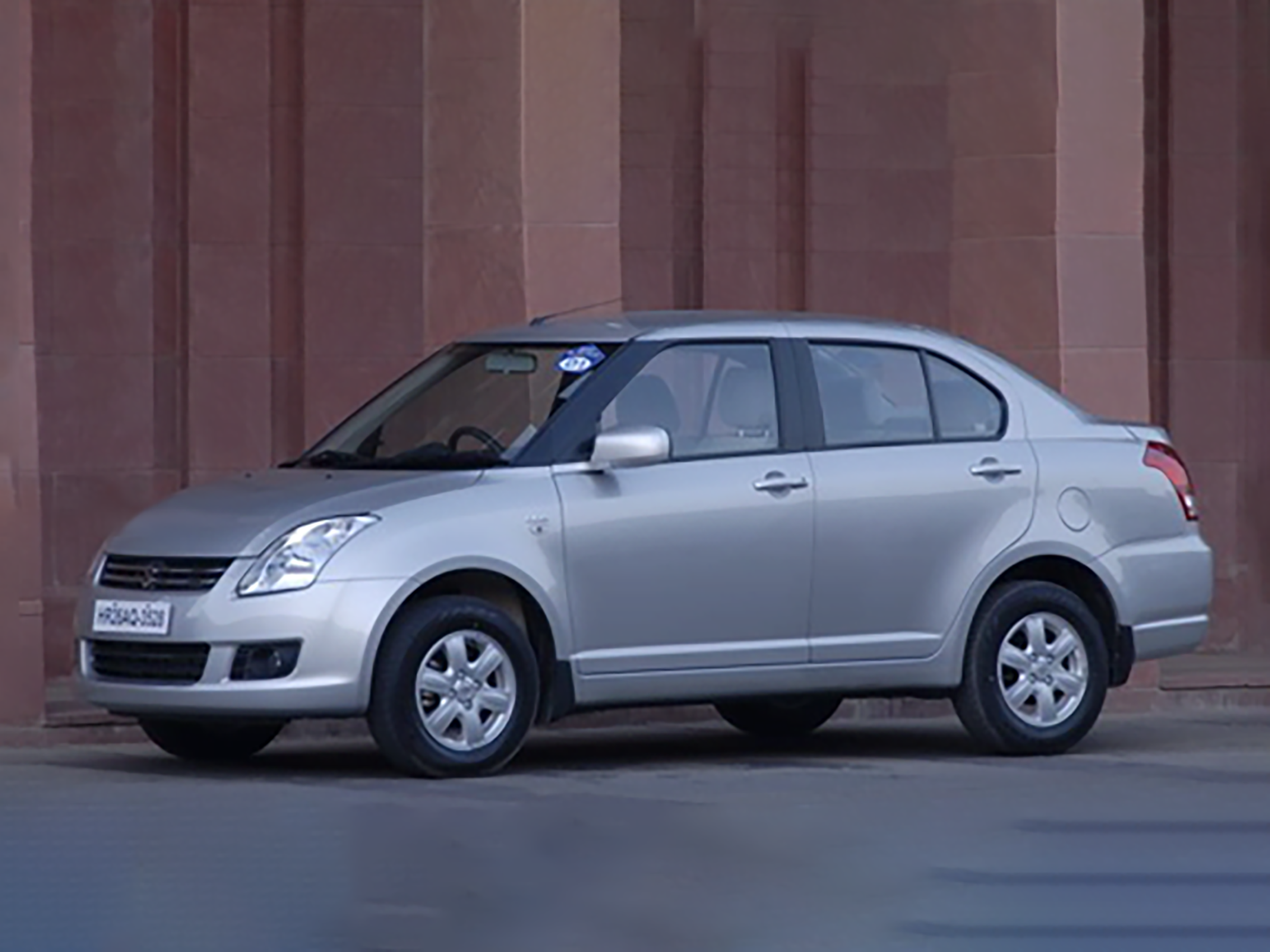 Etios-Diesel-Vs-Swift-Dzire-Diesel1
